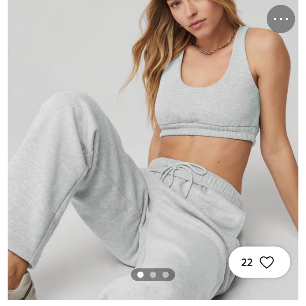 Alo size small gray scoop neck sweatshirt bra. NWT.